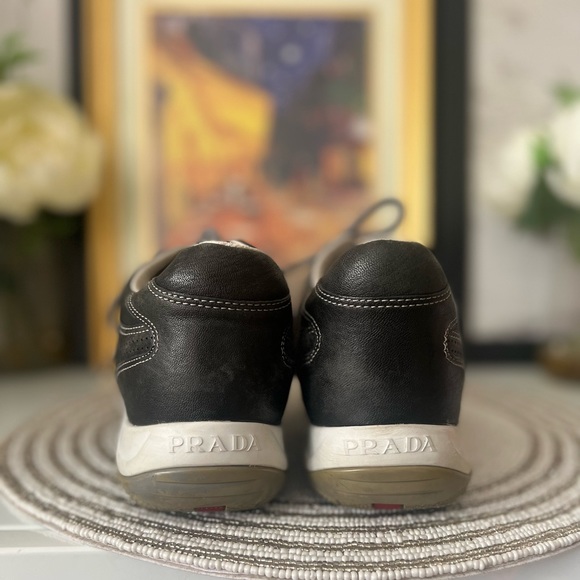 Prada leather sneakers - Picture 5 of 9